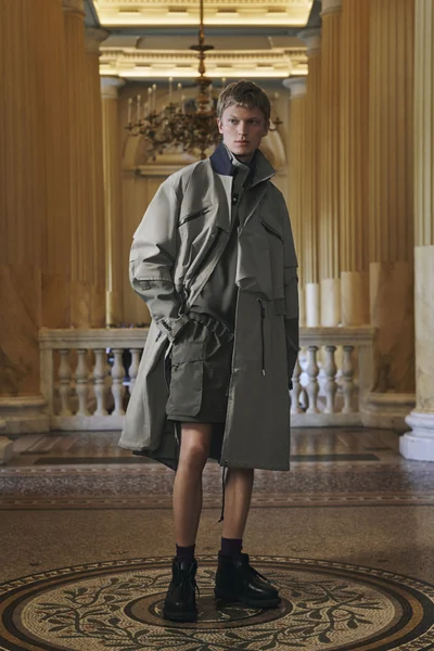 Look 2